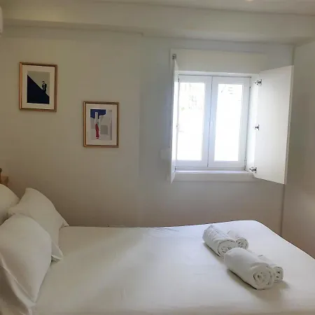 Principe Real Apartment